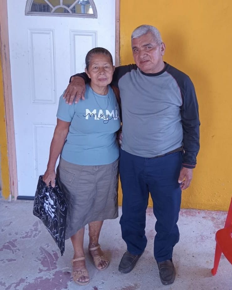 El pastor Nilo Alabarca y su esposa